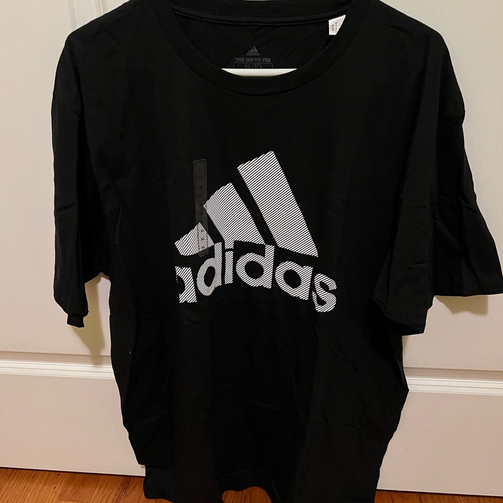 Adidas Men's Tee in Black with White Graphic